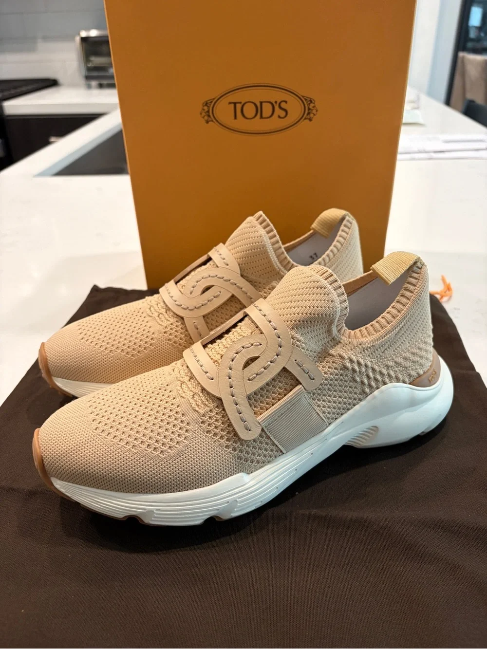 NWOT Tod's Kate Beige Knit Slip-On Sneakers